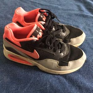 Nike air max size 6